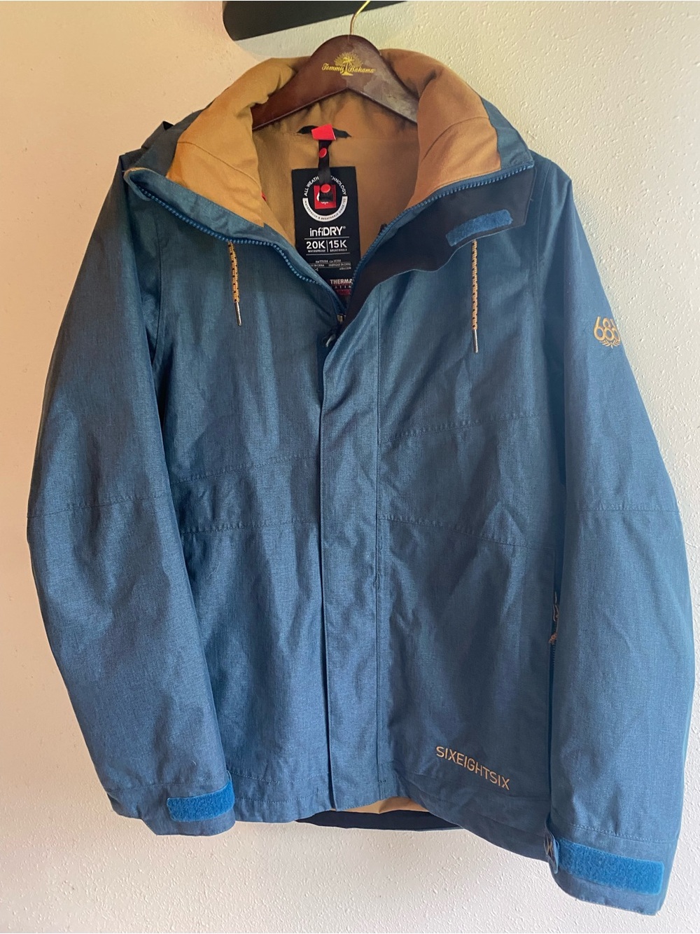686 GLCR infiDRY 20K/15K Men’s Snowboard Ski Jacket Small Blue